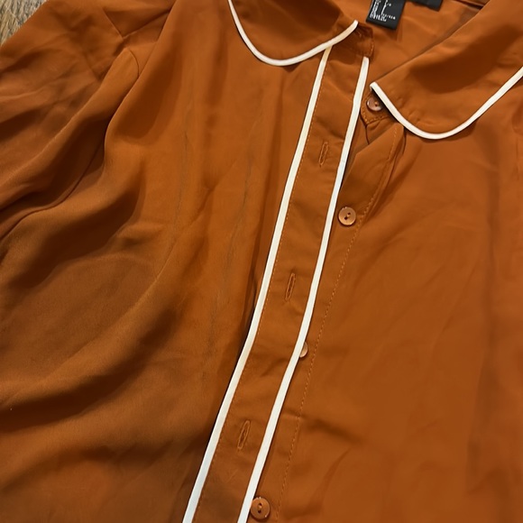 Orange button down - Picture 3 of 3